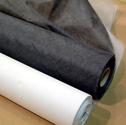 Флизелин клеевой точечный MNM 65300 (30гр, 100м) ширина 150см (Белый)