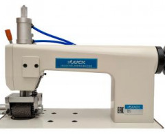 Промышленная швейная машина для отделки Juck JK-U 100 (комплект)