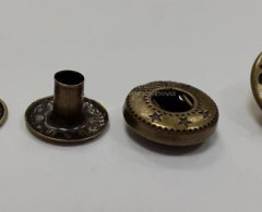 Кнопка Альфа 15мм сталь под заказ с вашим логотипом (уп.720шт)